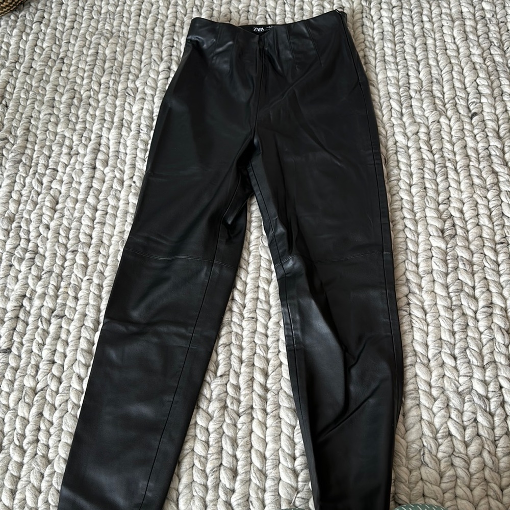 Zara Black leather leggings high waisted